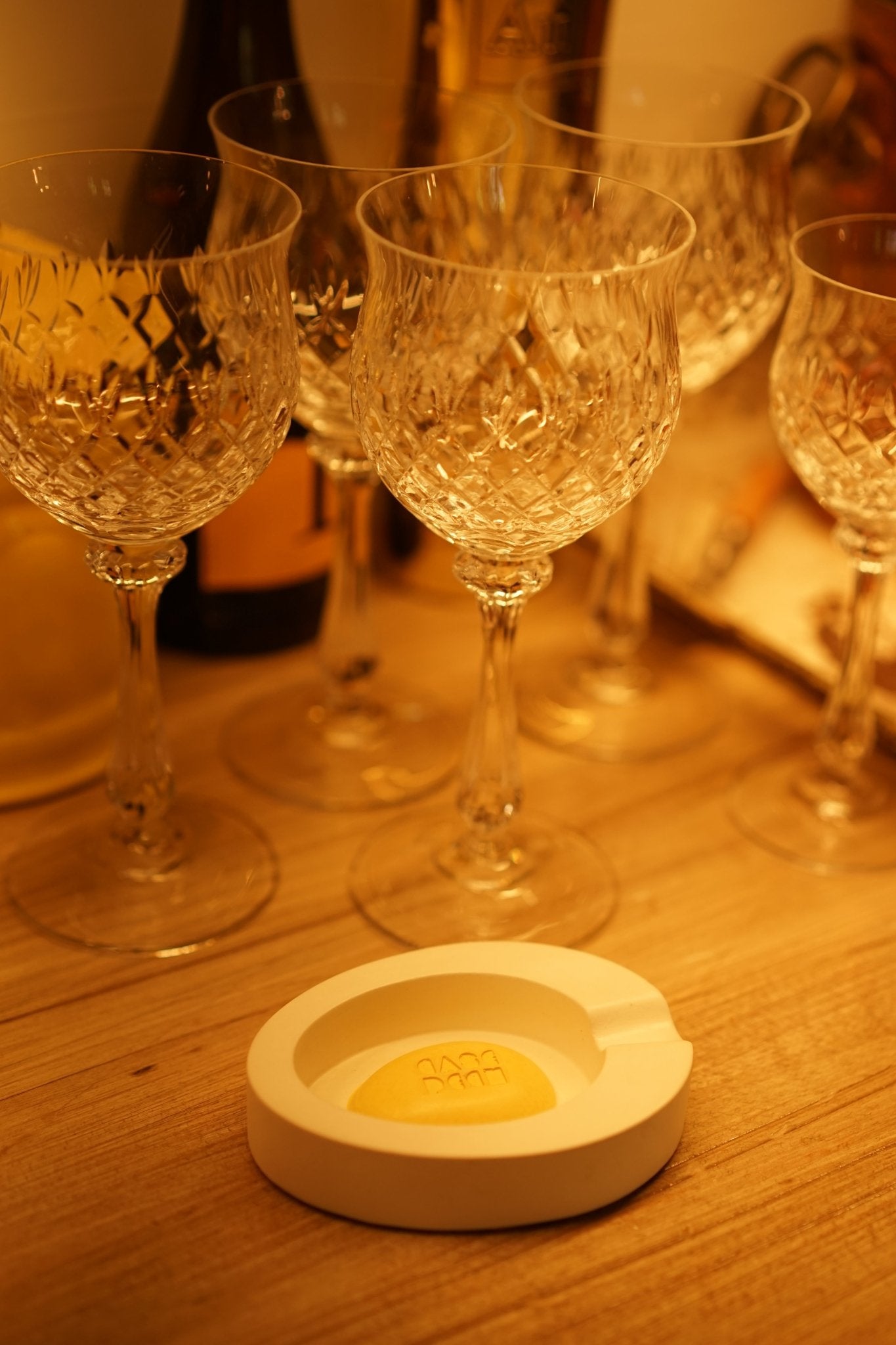 Egg Ashtray - Case Peck