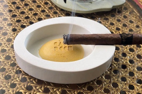 Egg Ashtray - Case Peck