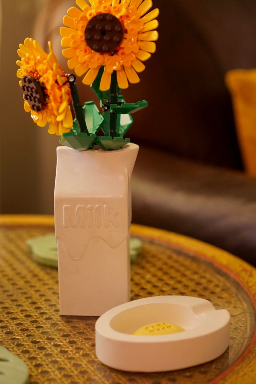 Milk Vase - Case Peck
