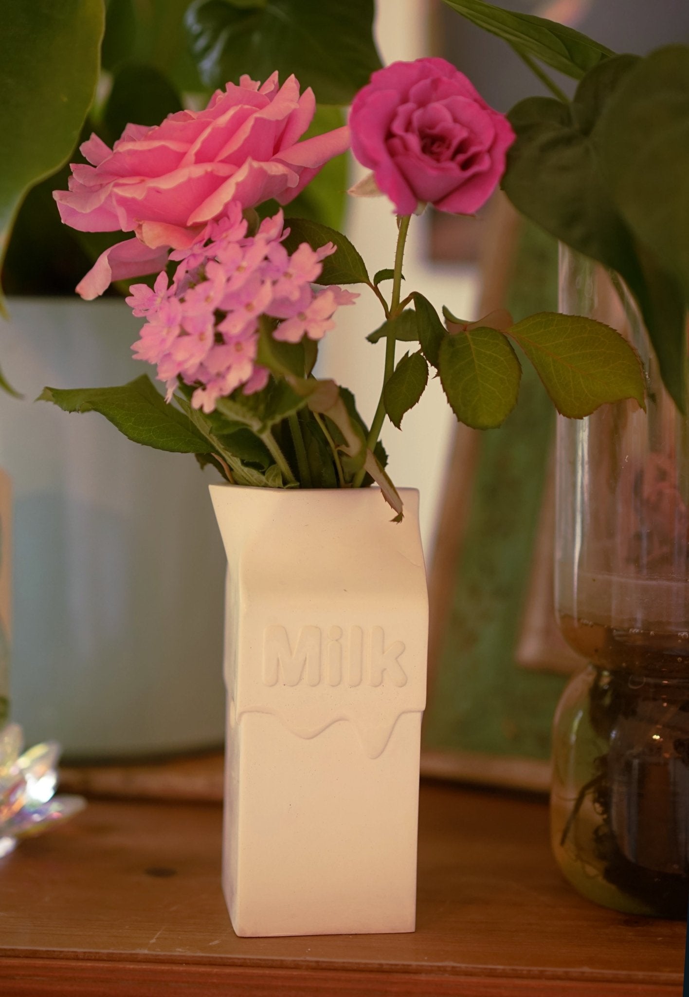 Milk Vase - Case Peck
