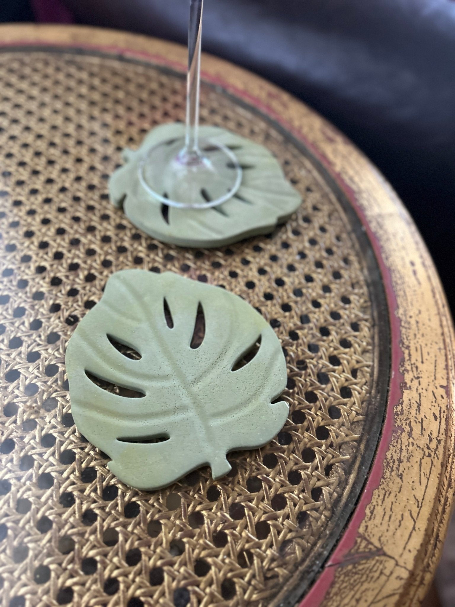 Monstera leaf coasters - Case Peck