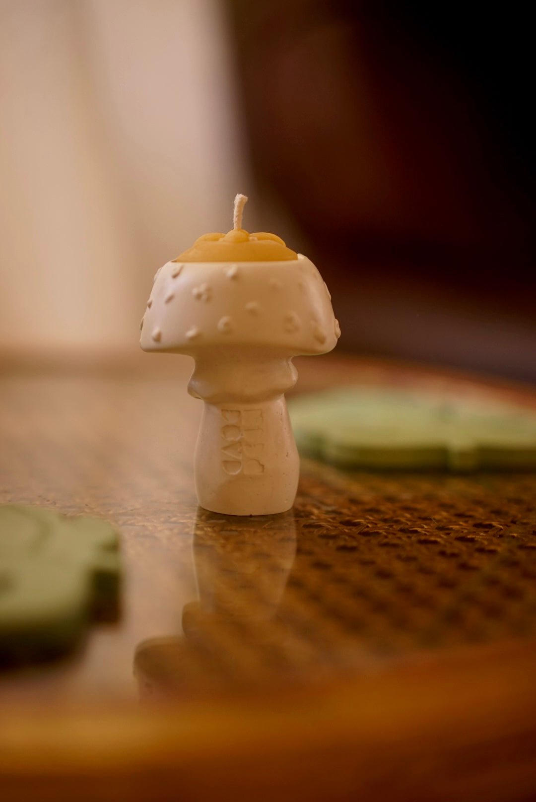 Shroom tealight holder with two beeswax candles - Case Peck