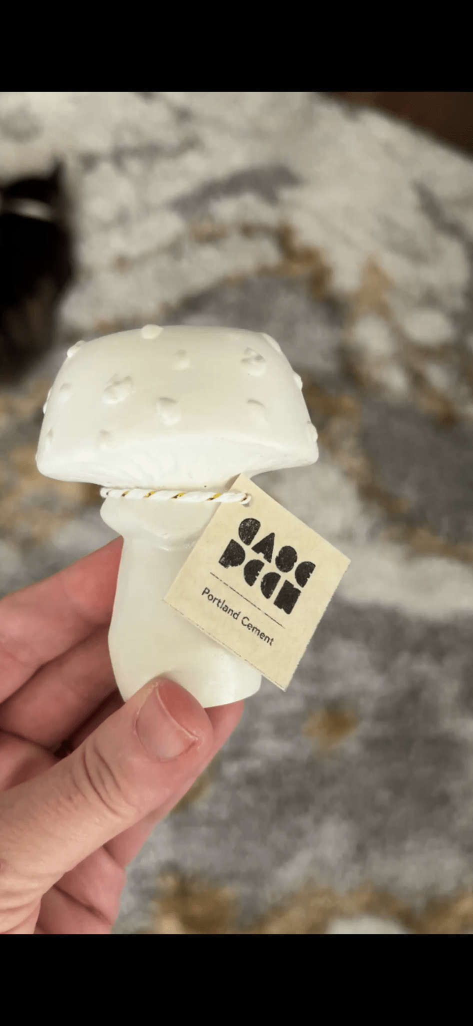 Shroom tealight holder with two beeswax candles - Case Peck